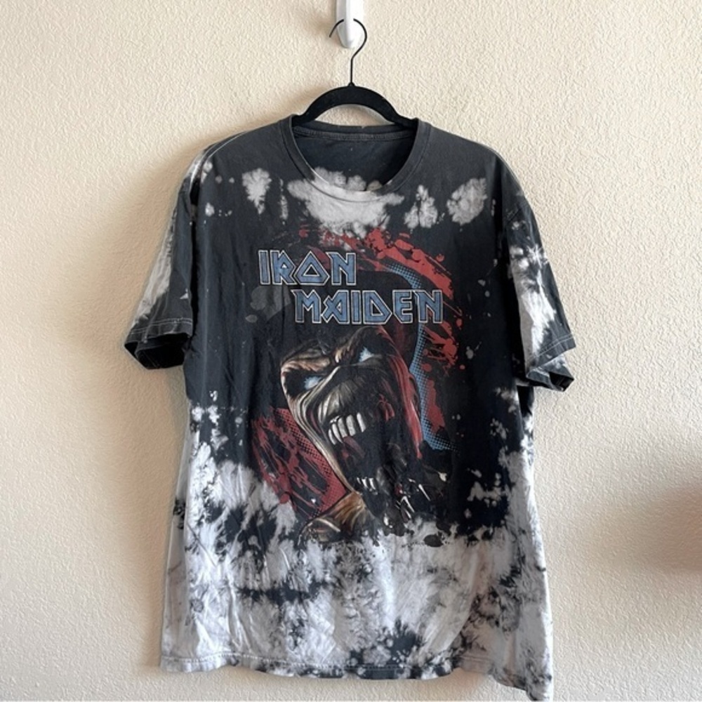 Iron Maiden Tie Dye Graphic Skull Band Tee Punk Short Sleeve Men's Size Large